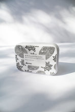 Load image into Gallery viewer, a tin to store shampoo bars in